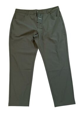 New with tag Fabletics grey pants men’s size 36*28”